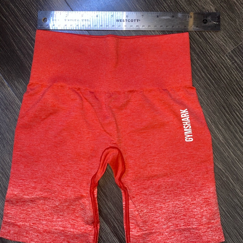 ADAPT OMBRE SEAMLESS SHORTS